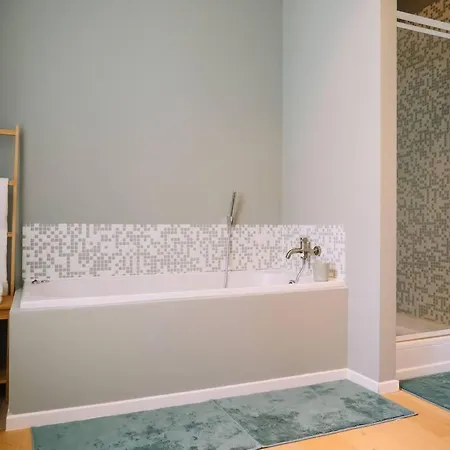 Gezellig & Ruim Rijhuis Met 3 Slaapkamers Dichtbij Ferienhaus *